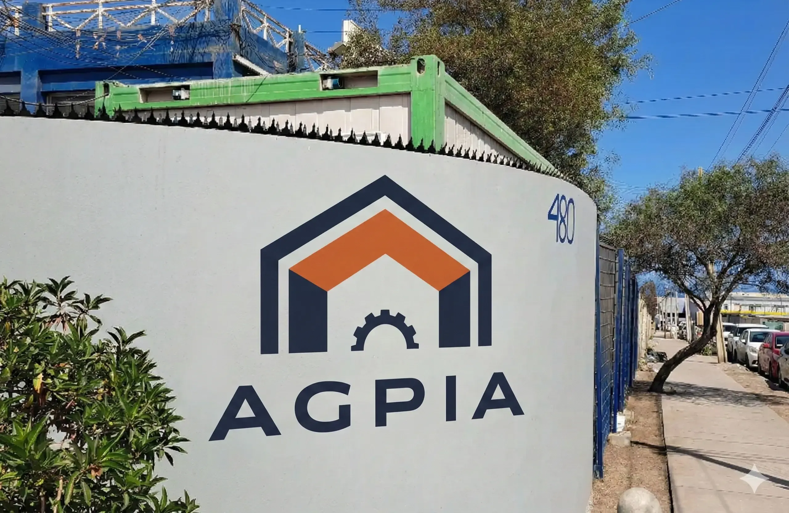 Fachada del Parque Industrial AGPIA en Antofagasta