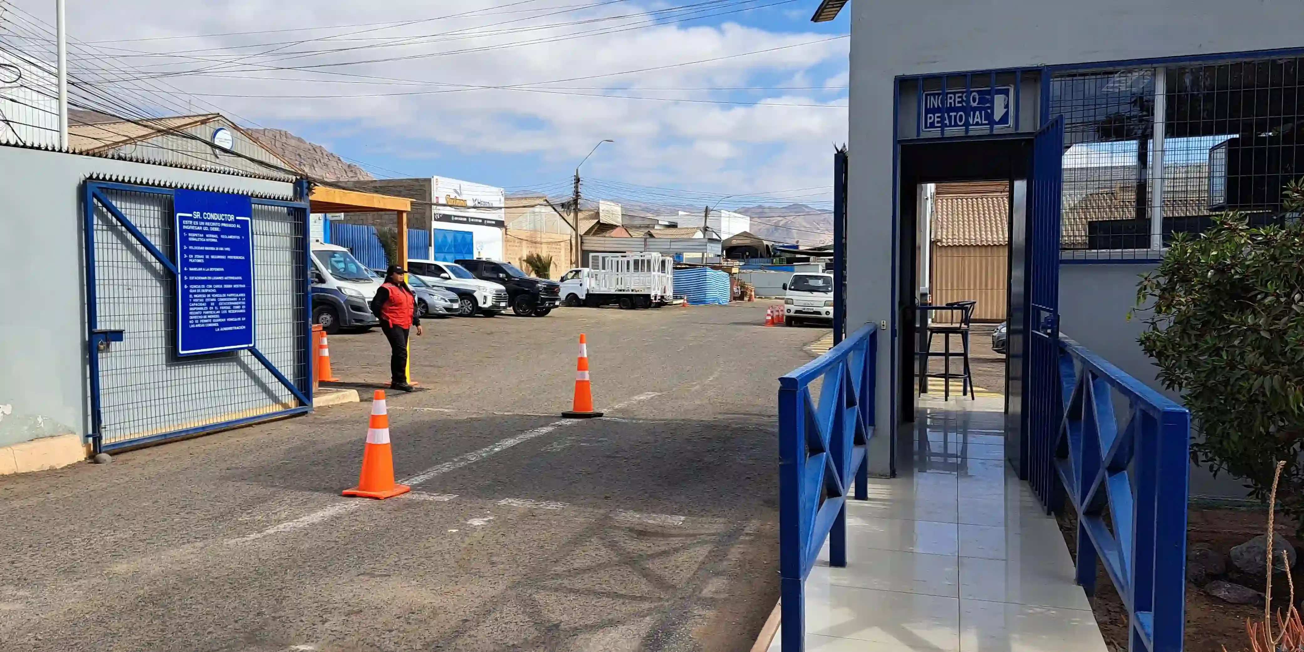 Vista del Parque Industrial AGPIA y sus galpones en Antofagasta